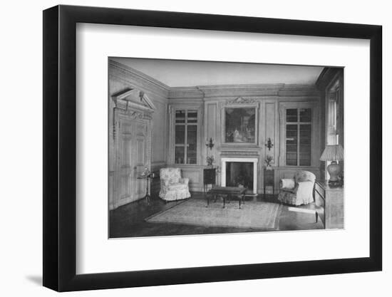 Living room, house of Mrs Arthur Ryerson, Chicago, Illinois, 1922-null-Framed Photographic Print