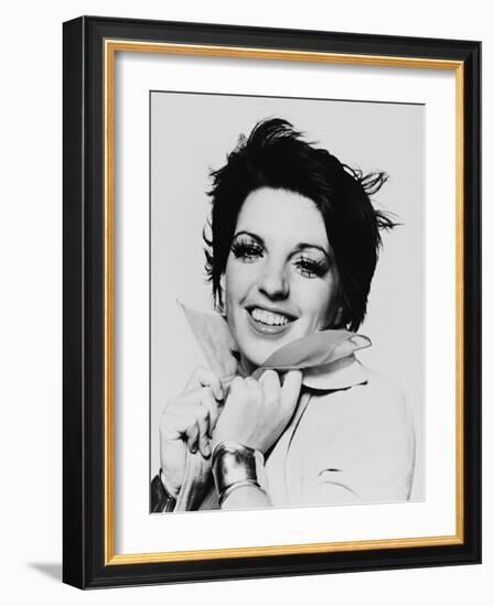 Liza Minnelli-null-Framed Photographic Print