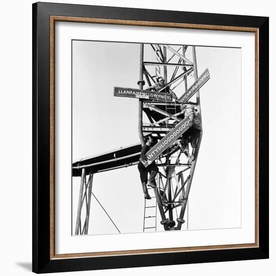 Llanfairpwllgwyngyllgogerychwyrndrobwllllantysiliogogogoch 1964-Ron Harding-Framed Photographic Print