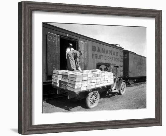 Loading Peaches in Car at Donald, 1928-Asahel Curtis-Framed Giclee Print