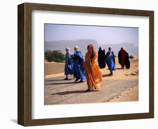 Local People Travel the Road Between Nouadhibou and Mouackchott, Mauritania-Jane Sweeney-Framed Photographic Print