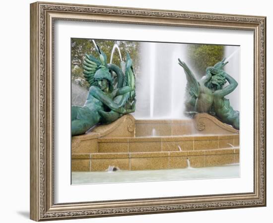 Logan Square Fountain, Parkway Museum District, Philadelphia, Pennsylvania-Richard Cummins-Framed Photographic Print