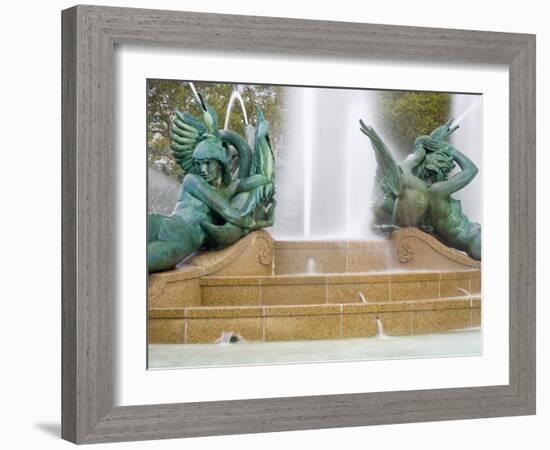 Logan Square Fountain, Parkway Museum District, Philadelphia, Pennsylvania-Richard Cummins-Framed Photographic Print