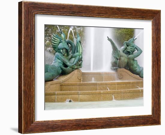 Logan Square Fountain, Parkway Museum District, Philadelphia, Pennsylvania-Richard Cummins-Framed Photographic Print