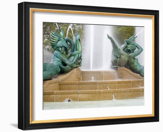 Logan Square Fountain, Parkway Museum District, Philadelphia, Pennsylvania-Richard Cummins-Framed Photographic Print