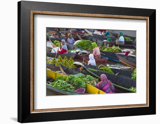 Lok Baintan Floating Market, Banjarmasin, Kalimantan, Indonesia-Keren Su-Framed Photographic Print