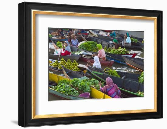 Lok Baintan Floating Market, Banjarmasin, Kalimantan, Indonesia-Keren Su-Framed Photographic Print