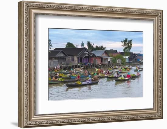 Lok Baintan Floating Market, Banjarmasin, Kalimantan, Indonesia-Keren Su-Framed Photographic Print