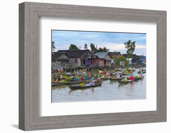 Lok Baintan Floating Market, Banjarmasin, Kalimantan, Indonesia-Keren Su-Framed Photographic Print