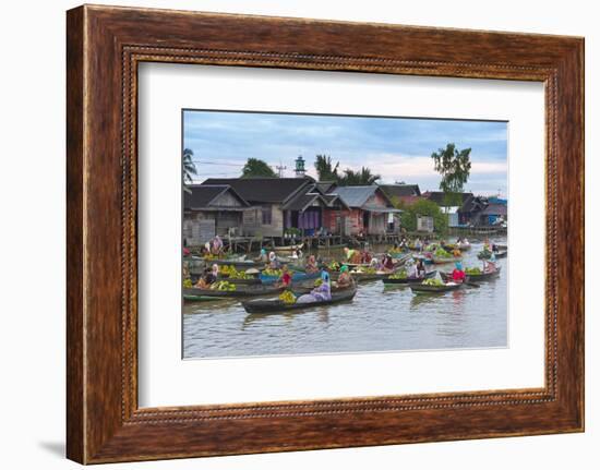 Lok Baintan Floating Market, Banjarmasin, Kalimantan, Indonesia-Keren Su-Framed Photographic Print