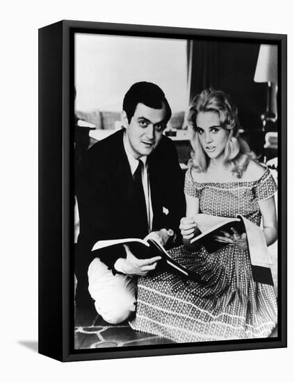 LOLITA, 1962 directed by STANLEY KUBRICK On the set with Sue Lyon (b/w photo)-null-Framed Stretched Canvas