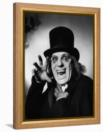 London after Midnight, 1927-null-Framed Premier Image Canvas