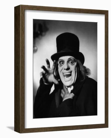 London after Midnight, 1927-null-Framed Photographic Print