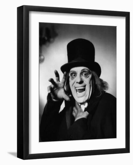 London after Midnight, 1927-null-Framed Photographic Print