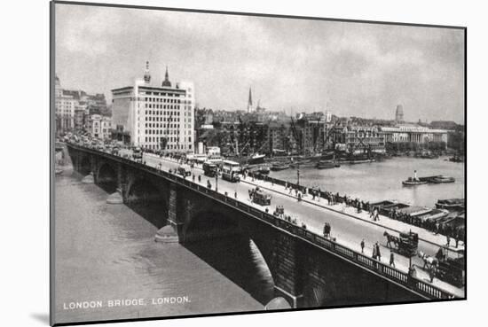 London Bridge, London, Early 20th Century-null-Mounted Giclee Print