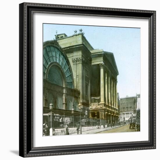 London (England), the Theater of Covent Garden-Leon, Levy et Fils-Framed Photographic Print