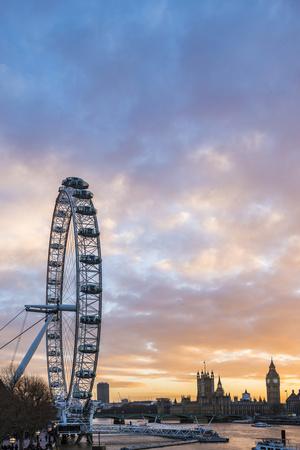 London Eye (Millennium Wheel) at sunset, London Borough of Lambeth, England, United Kingdom, Europe' Photographic Print - Matthew Williams-Ellis London Eye (Millennium Wheel) at sunset, London Borough of Lambeth, England, United Kingdom, Europe' Photographic Print - Matthew Williams-Ellis