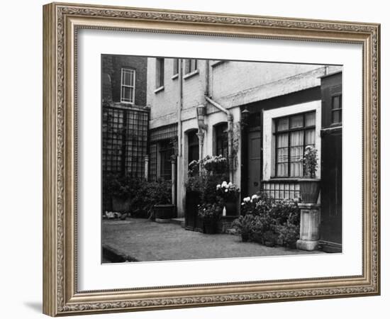 London Mews Houses-null-Framed Photographic Print