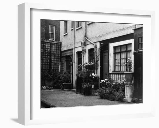 London Mews Houses-null-Framed Photographic Print