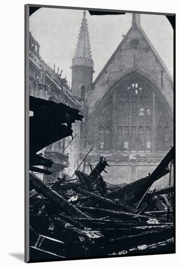 'London's Guildhall after the fire of December 29th December 1940'-Unknown-Mounted Photographic Print