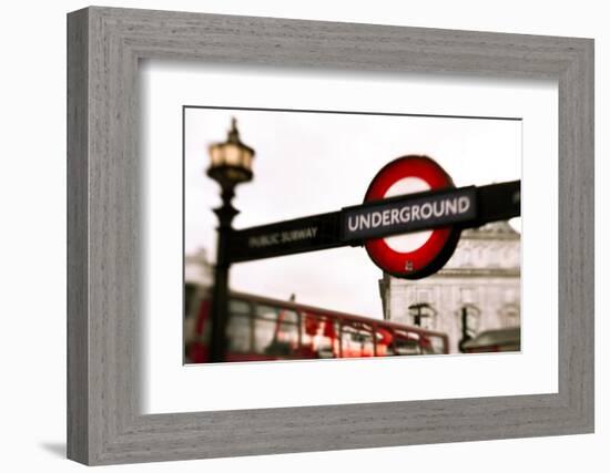 London Scene III-Sonja Quintero-Framed Photographic Print