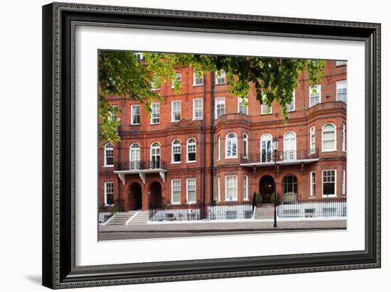 London Street-Felipe Rodriguez-Framed Photographic Print