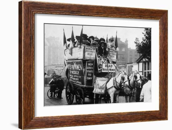 London: Suffragettes, 1909-null-Framed Giclee Print