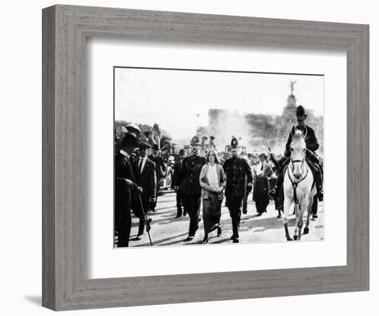 London: Suffragettes, 1914-null-Framed Photographic Print