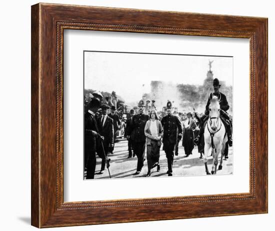 London: Suffragettes, 1914-null-Framed Photographic Print