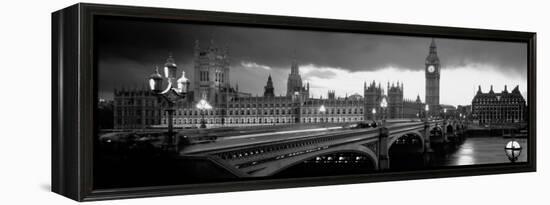 London-Jerry Driendl-Framed Premier Image Canvas