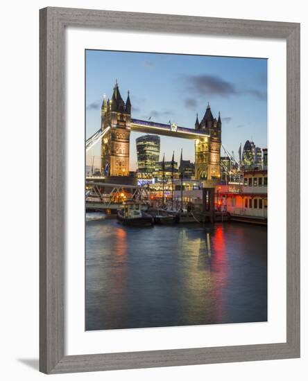 London-Charles Bowman-Framed Photographic Print