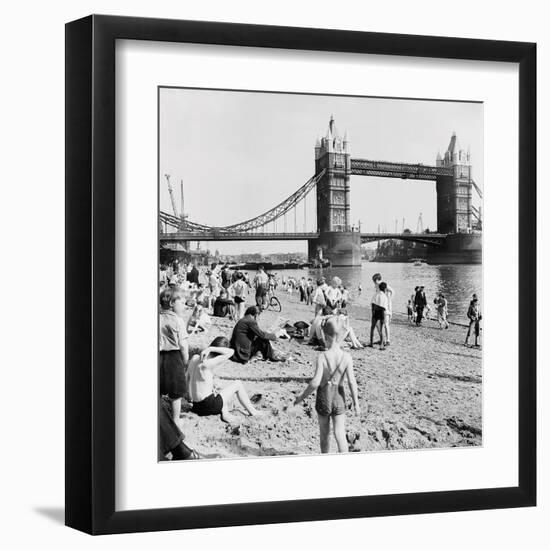 Londoners Relax on Tower Beach, 1952-Henry Grant-Framed Giclee Print