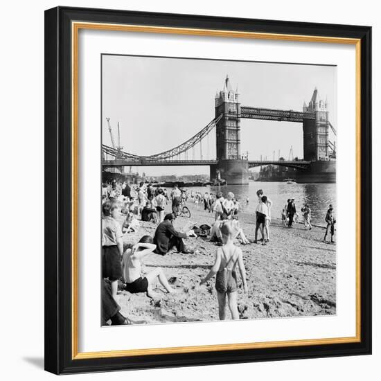 Londoners Relax on Tower Beach, 1952-Henry Grant-Framed Giclee Print