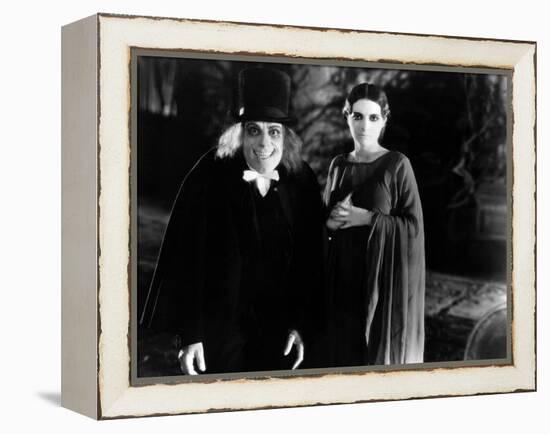 Londres apres minuit LONDON AFTER MIDNIGHT by TodBrowning with Lon Chaney and Marceline Day, 1927 (-null-Framed Stretched Canvas