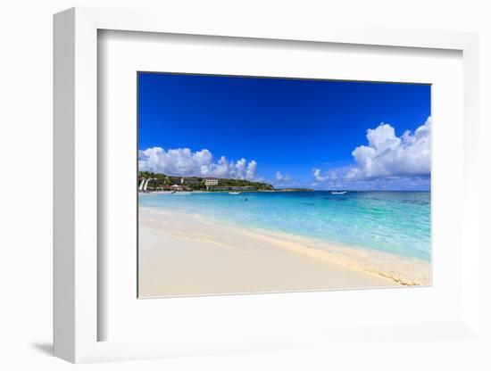 Long Bay Beach, beautiful soft white sand, turquoise sea, Antigua-Eleanor Scriven-Framed Photographic Print