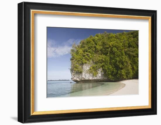 Long Beach at Rock Islands-Reinhard Dirscherl-Framed Photographic Print