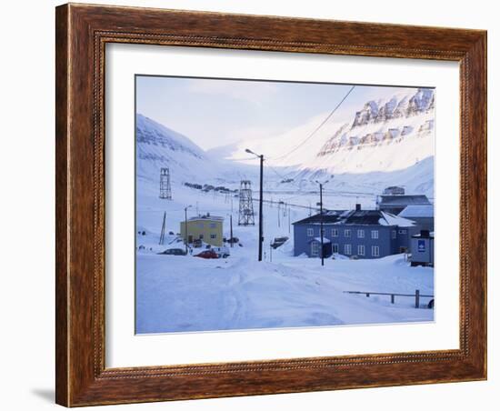 Longyearbyen, Spitsbergen, Norway, Scandinavia-David Lomax-Framed Photographic Print