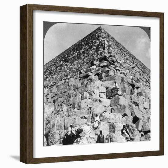 Looking Up the Northeast Corner of the Great Pyramid, Egypt, 1905-Underwood & Underwood-Framed Photographic Print