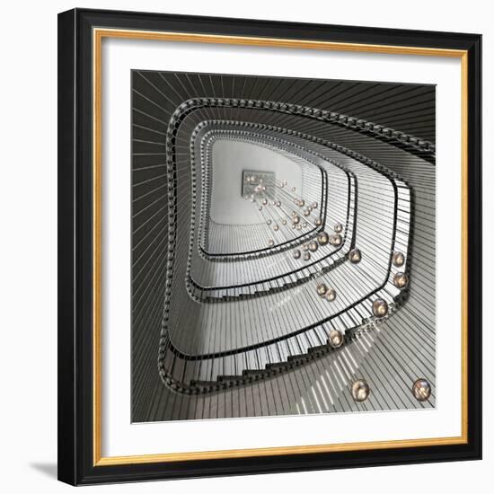 Looking Up-Renate Reichert-Framed Giclee Print