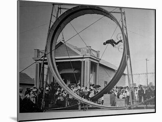 Loop The Loop, New York, New York-Charles Kenneth Lucas-Mounted Photographic Print