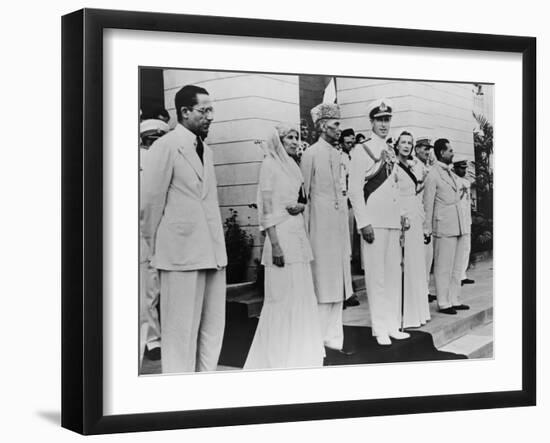 Lord Louis Mountbatten Handing over Power to Mahomed Ali Jinnah on Aug. 14, 1947-null-Framed Photo
