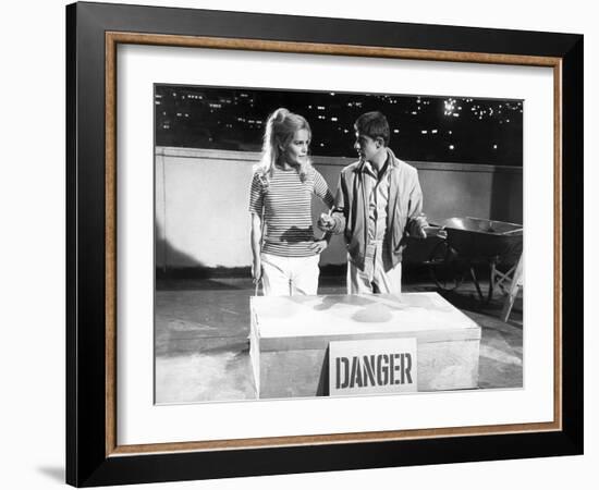 Lord Love A Duck, Tuesday Weld, Roddy McDowall, 1966-null-Framed Photo