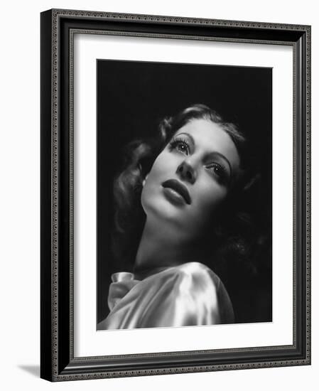 Loretta Young, 1941-null-Framed Photographic Print