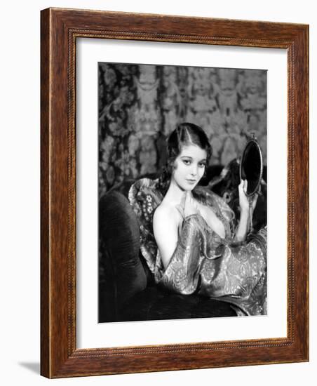 Loretta Young, February 1, 1929-null-Framed Photo