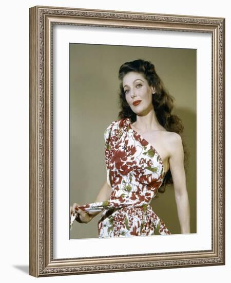 Loretta Young (photo)-null-Framed Photo