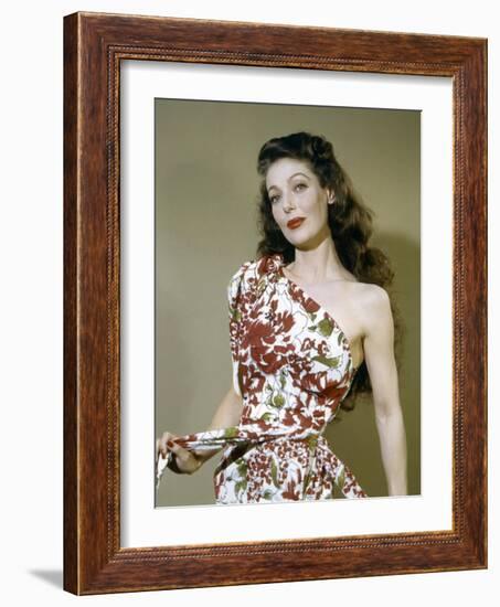 Loretta Young (photo)-null-Framed Photo