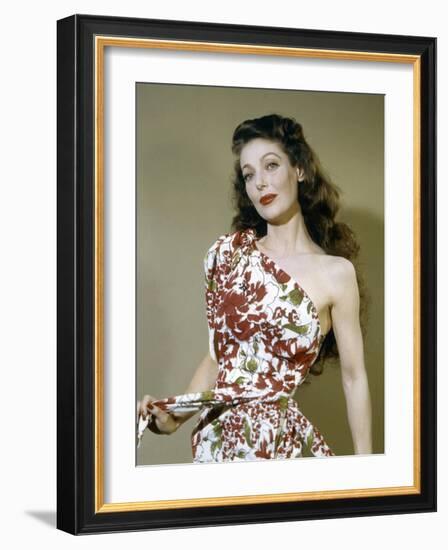 Loretta Young (photo)-null-Framed Photo