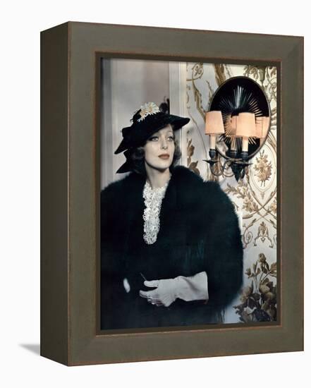 Loretta Young (photo)-null-Framed Stretched Canvas