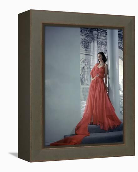 Loretta Young (photo)-null-Framed Stretched Canvas