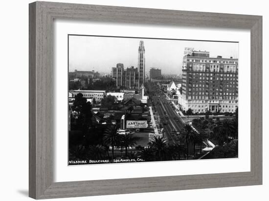 Los Angeles, California - Aerial View of Wilshire Boulevard-Lantern Press-Framed Art Print